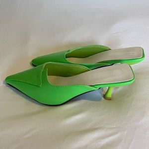 Lime green vintage kitten heels